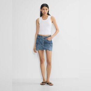 Aritzia Denim Forum The '90s Cargo Mini Denim Skirt Size 29